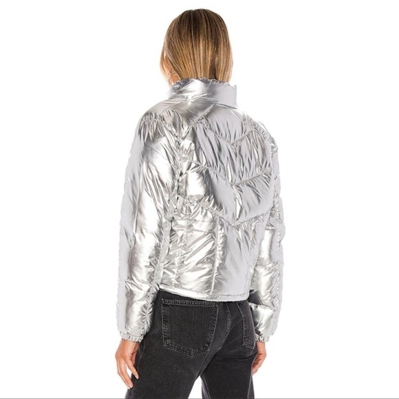 CENTRAL PARK WEST SILVER CROPPED PUFFER REVOLVE JACKET XS - Picture 3 of 12
